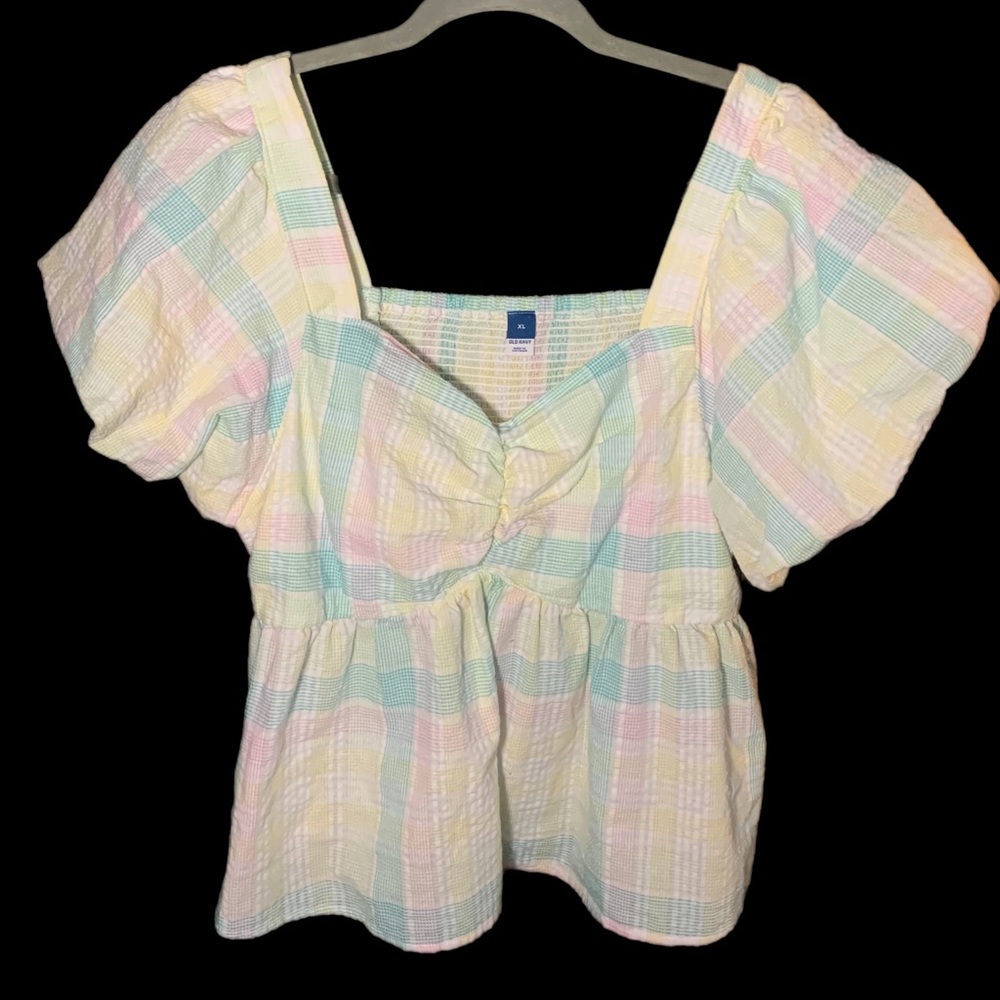 Smocked puff sleeve blouse old navy plaid size x large